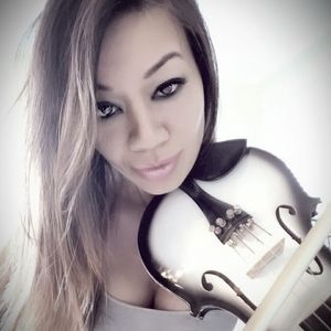 Meet your Posher, Yennie